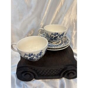 Set of 2 Teacups & Saucers Blue Heritage Made In England Blue Onion (4 pieces)